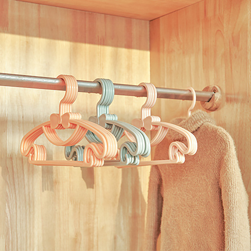 10 Pieces of Children's Hanger - Baby Clothing Hangers review and price